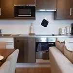 2Ndhomes Central 1Br Apartments By Kaisaniemi Park